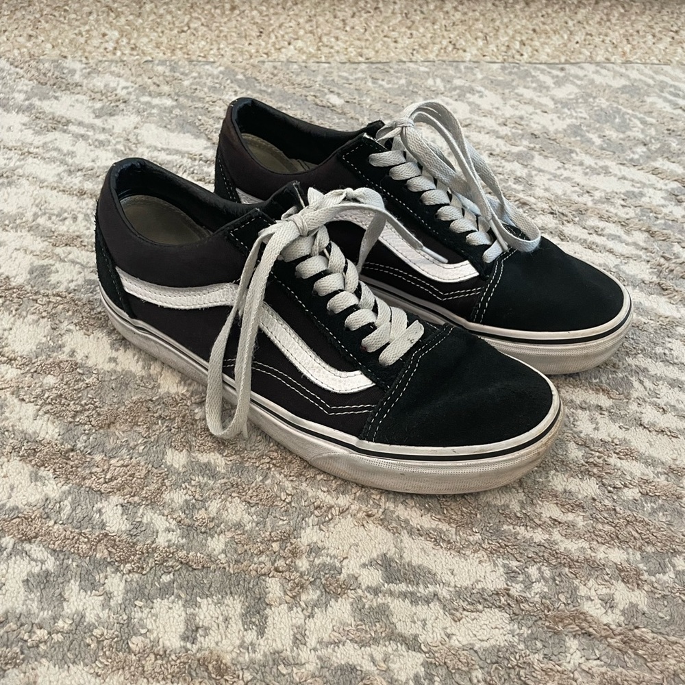 Black old Skool vans